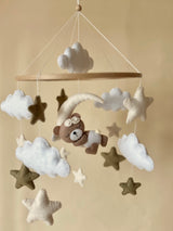 Mobile ''Bär Beige/dunkel grün"