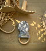 Beißring  aus zertifizierter Baumwolle und Birkenholz