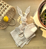 Set - Schnuffeltuch, Beißring & Halstuch