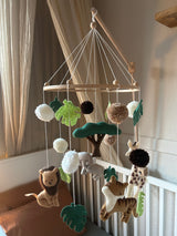 Mobile "Safari mit Baum"