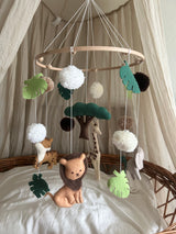 Mobile "Safari mit Baum"