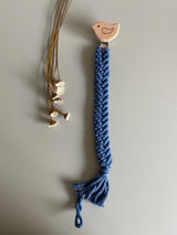 Makramee Schnuller-Kette "Blau"