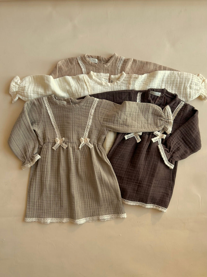 Musselin Kleid Beige